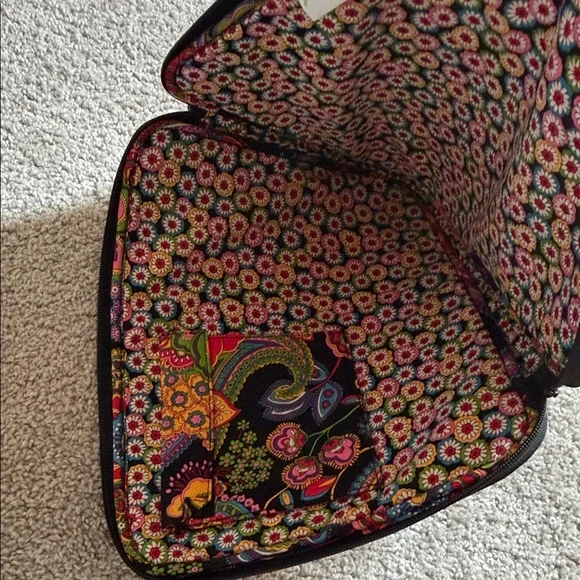 Vera Bradley Black and Pink Floral Laptop Bag - Picture 4 of 4